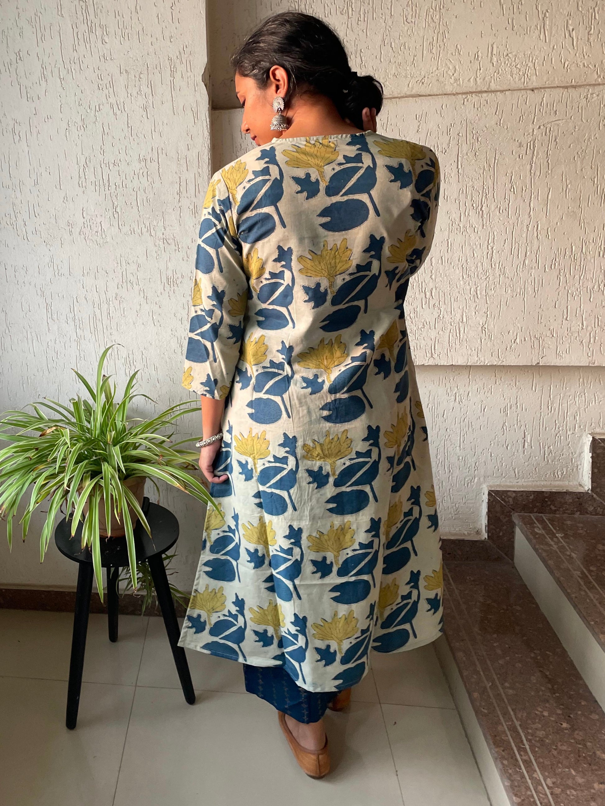 shop this dabu print kurta for women 