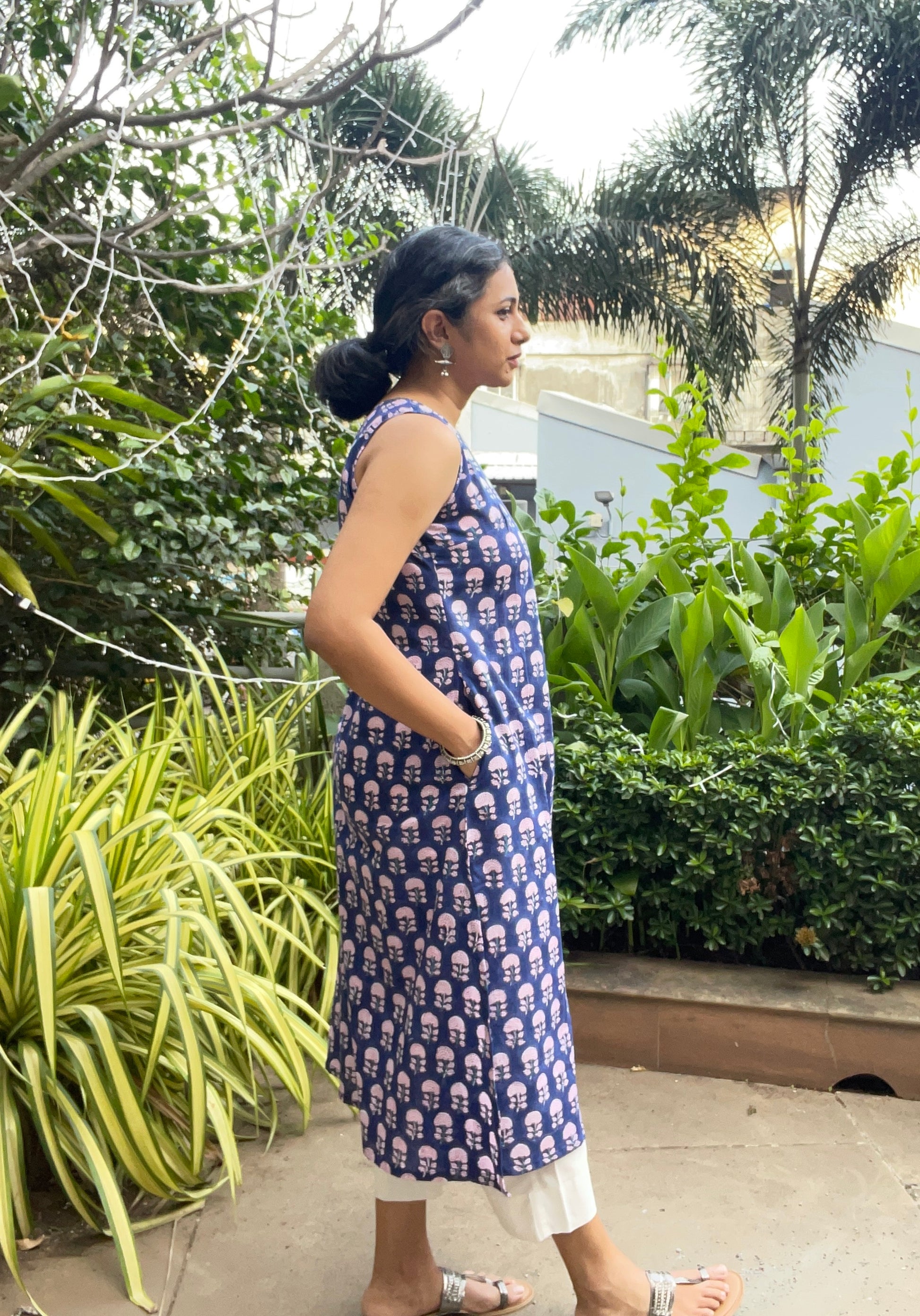 comfortable cotton kurtis for summer online. Shop our navy blue sleeveless hand block printed kurta for effortless summer style and breathable comfort.